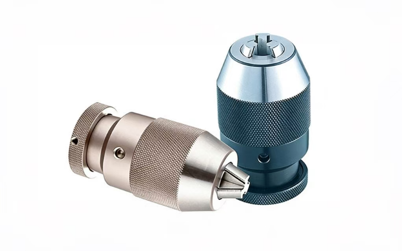 Self-tighten chuck heavy duty