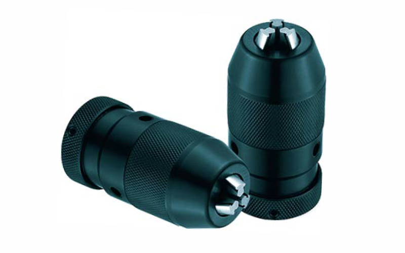 Self-tighten chuck light duty